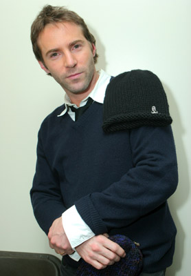 Alessandro Nivola