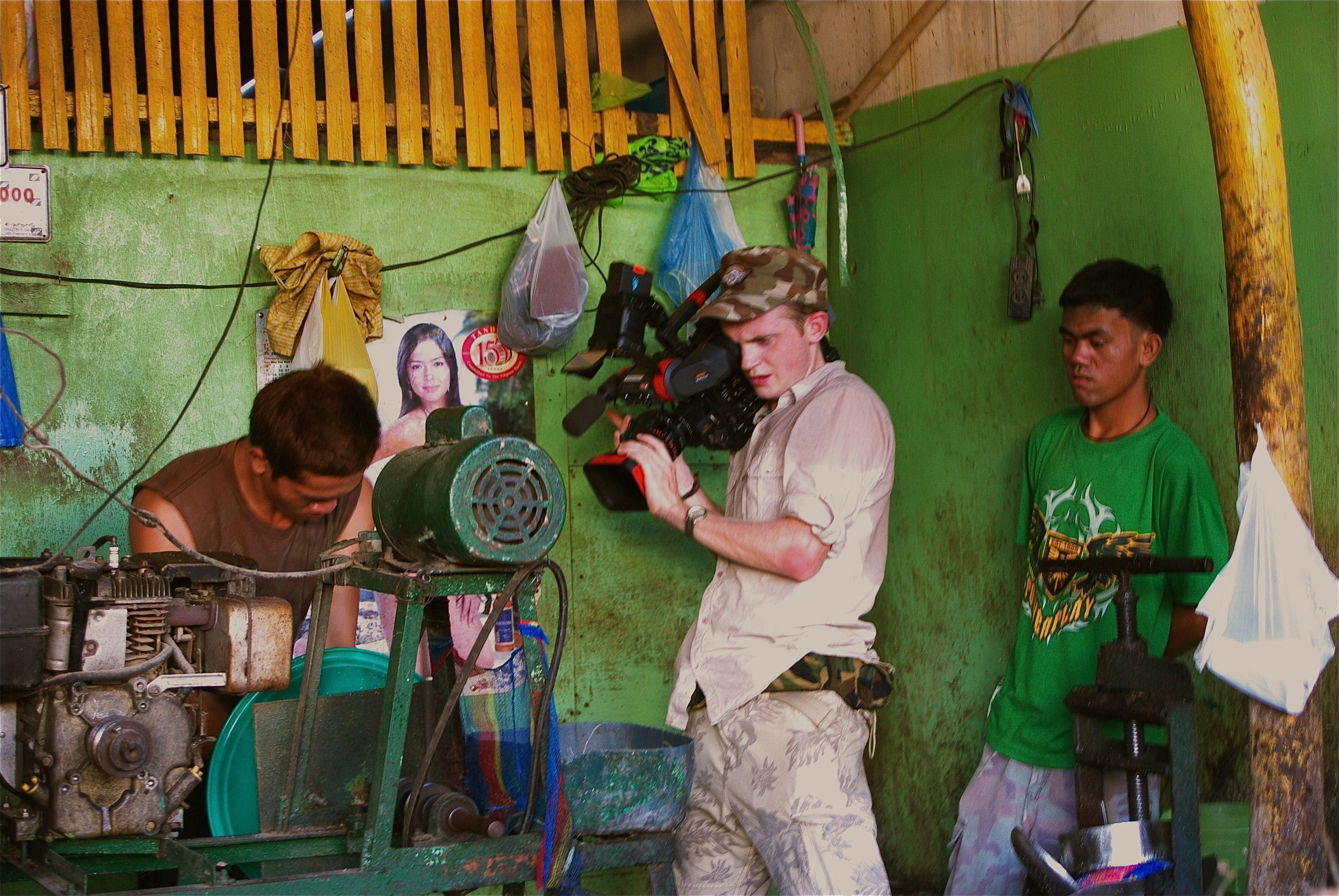 Steve Ramsden shooting 'Cooking for the Mayor' (2010) in Palawan
