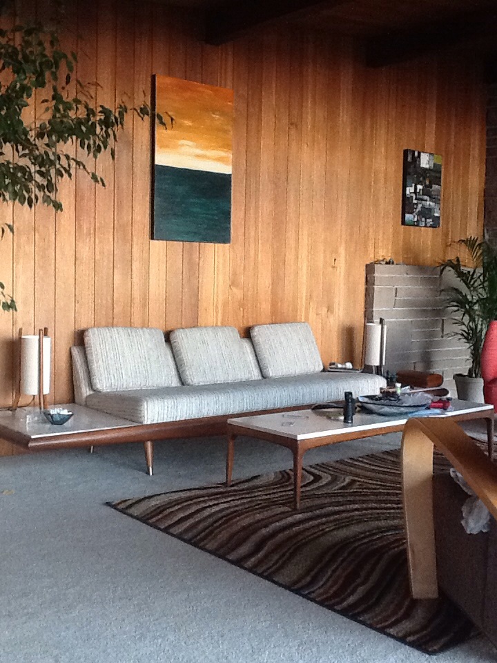 Set Decoration & Dressing: A mid-century modern living room - 1966