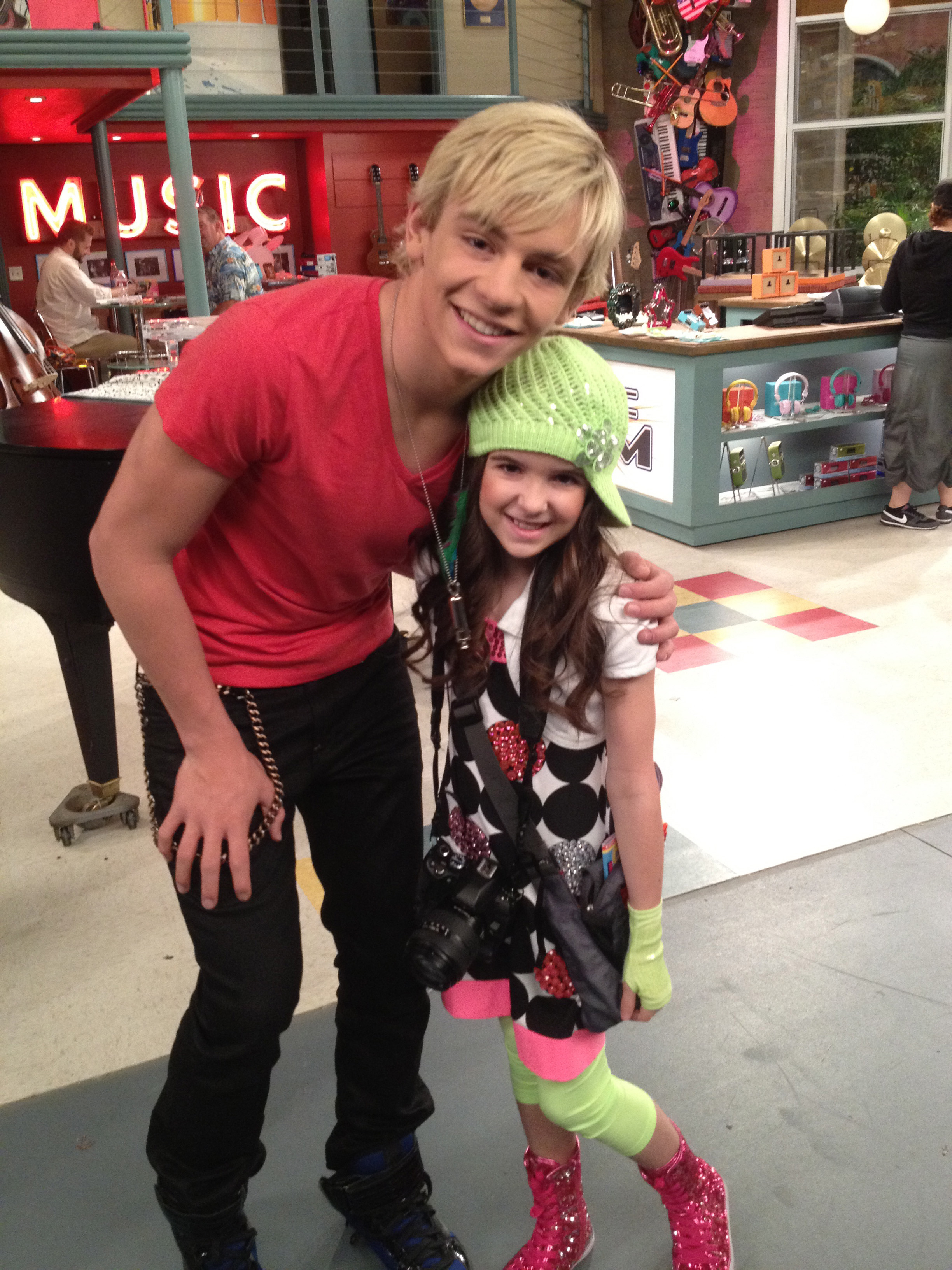 Ross and Aubrey on Austin and Ally (Partners and Parachutes), Disney Channel!