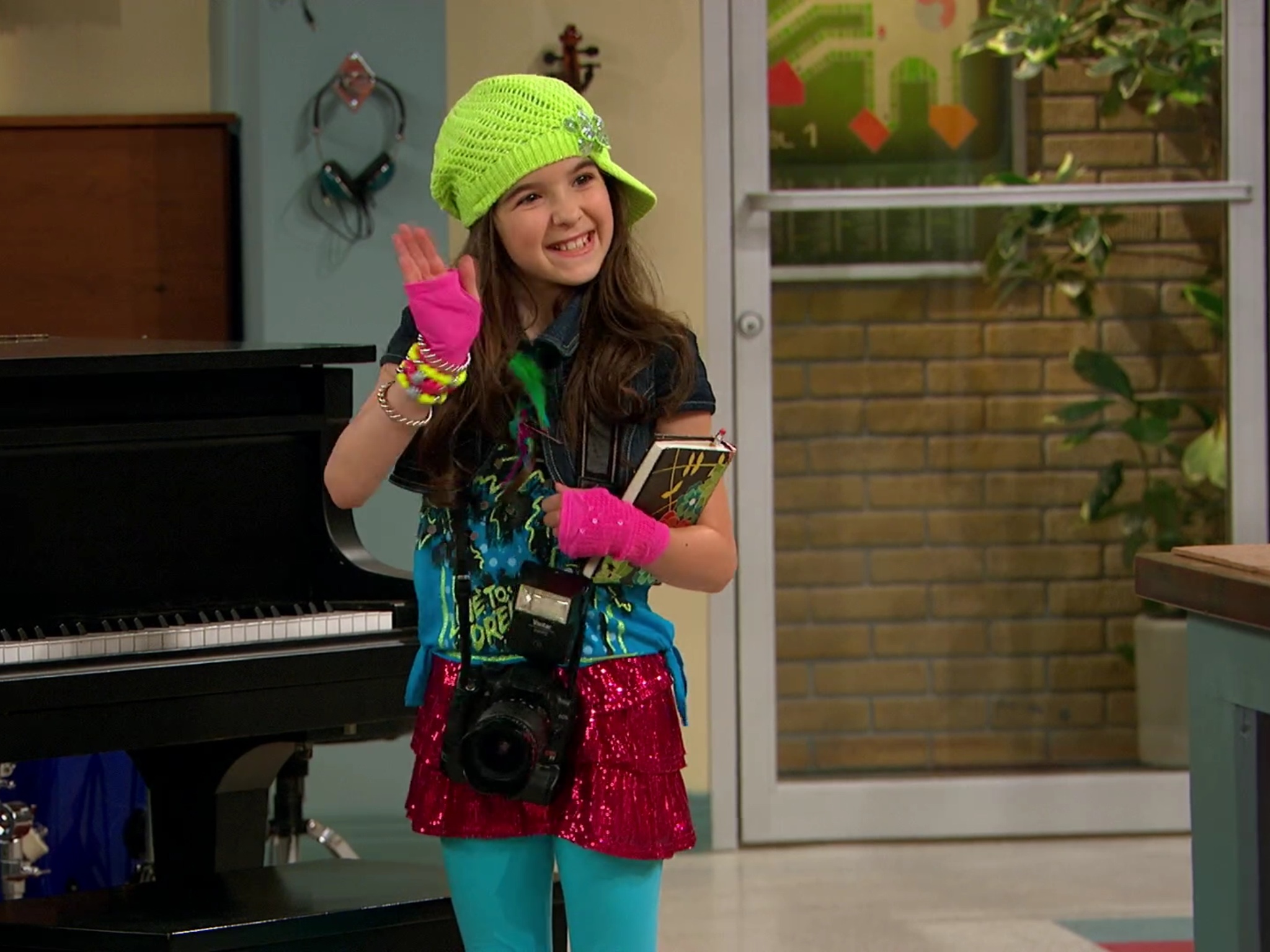 Megan Simms, New Reporter on Austin and Ally (Magazines and Made-Up Stuff)!