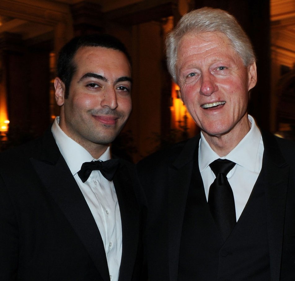 MONTE CARLO, MONACO - MAY 23: Former U.S. President Bill Clinton and Mohammed Al Turki attend the 'Nights In Monaco' Gala Fundraiser Cocktail Reception equally benefiting The Prince Albert II of Monaco Foundation and the William J. Clinton Found