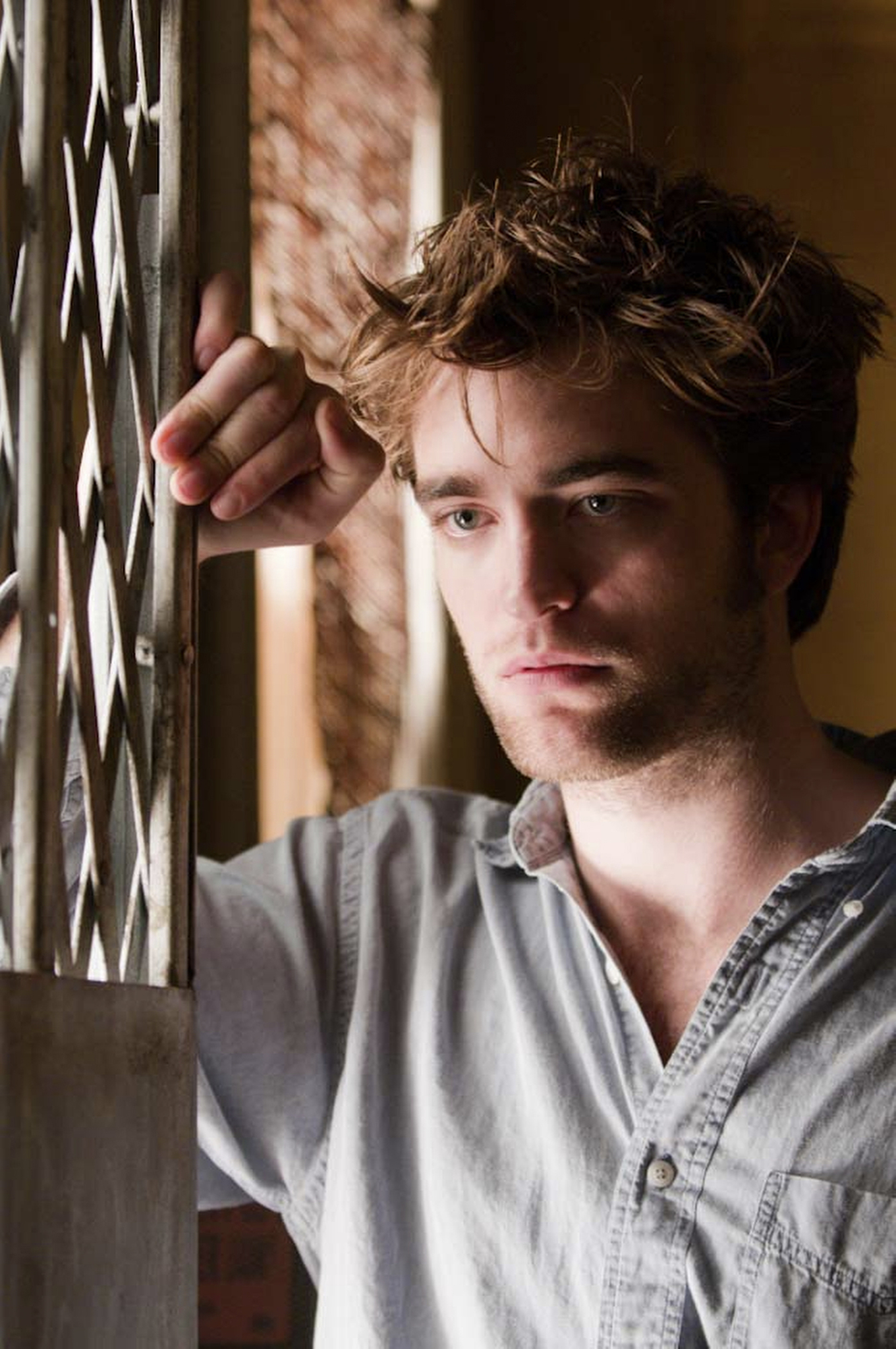 Still of Robert Pattinson in Prisimink mane (2010)