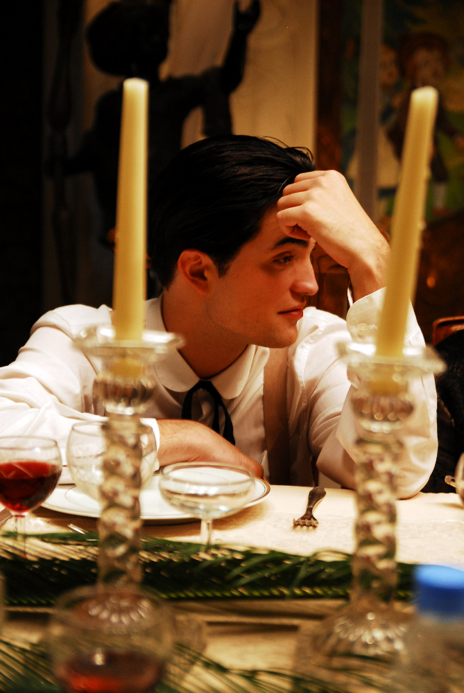 Still of Robert Pattinson in Little Ashes (2008)