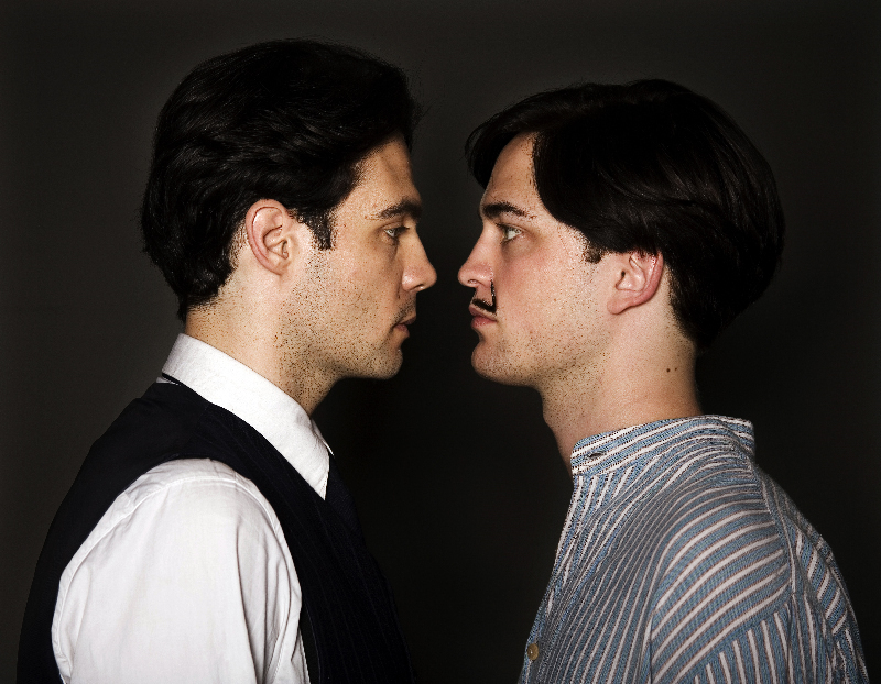 Still of Robert Pattinson and Javier Beltrán in Little Ashes (2008)