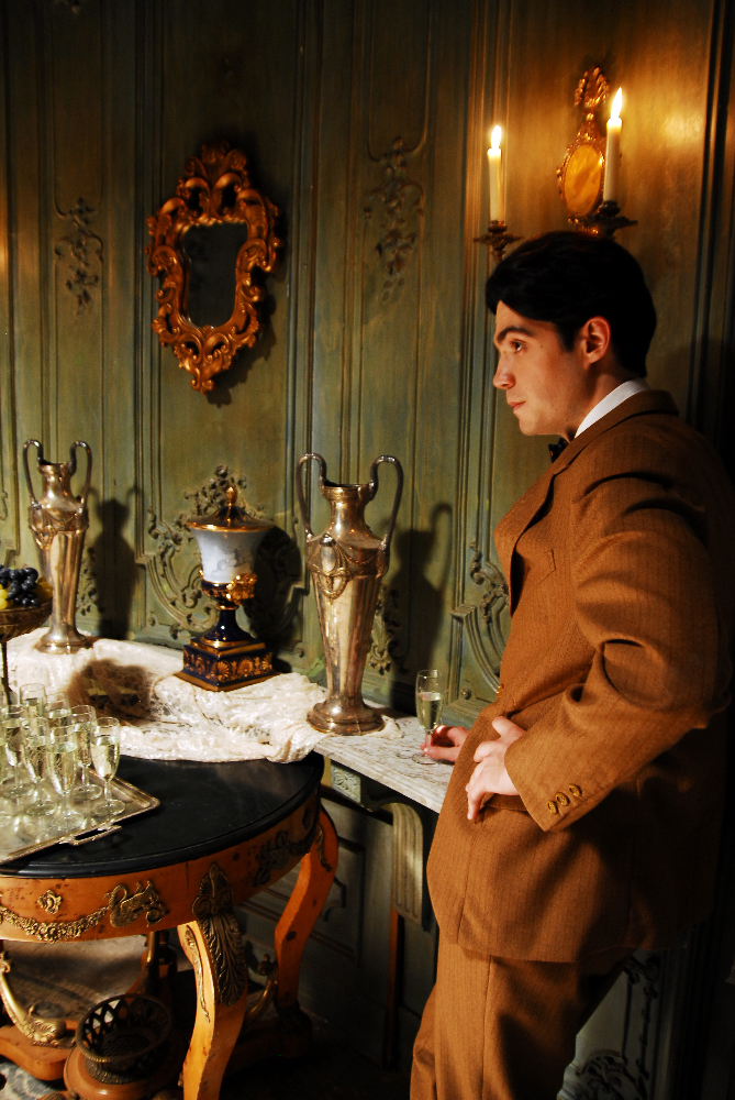 Still of Robert Pattinson in Little Ashes (2008)