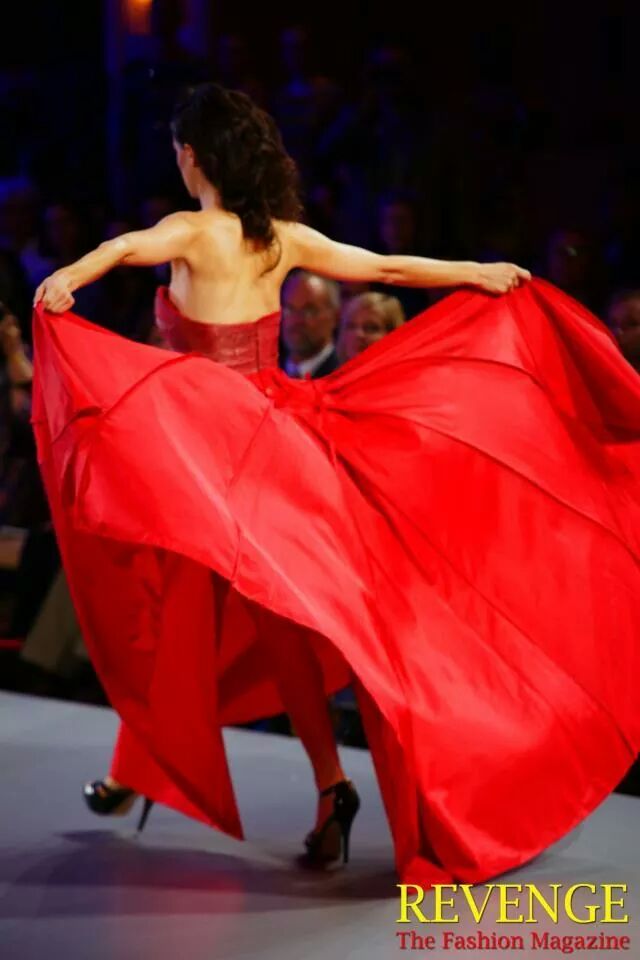 REVENGE The Fashion Magazine Finale Dress for Designer: Giovanni LoPresti