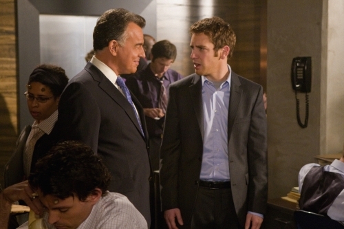 Still of Bret Harrison and Ray Wise in Reaper (2007)