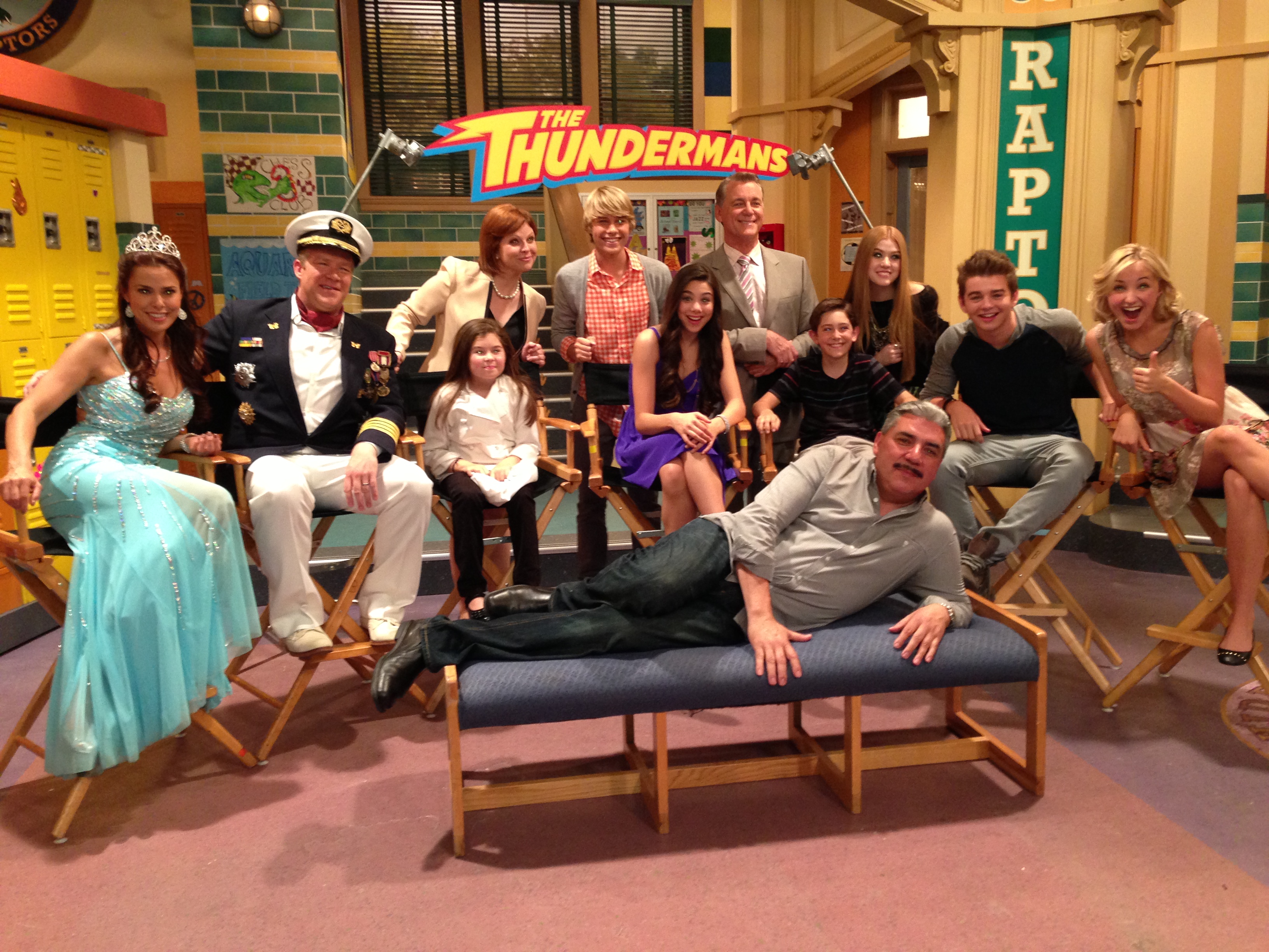 The Thundermans cast!