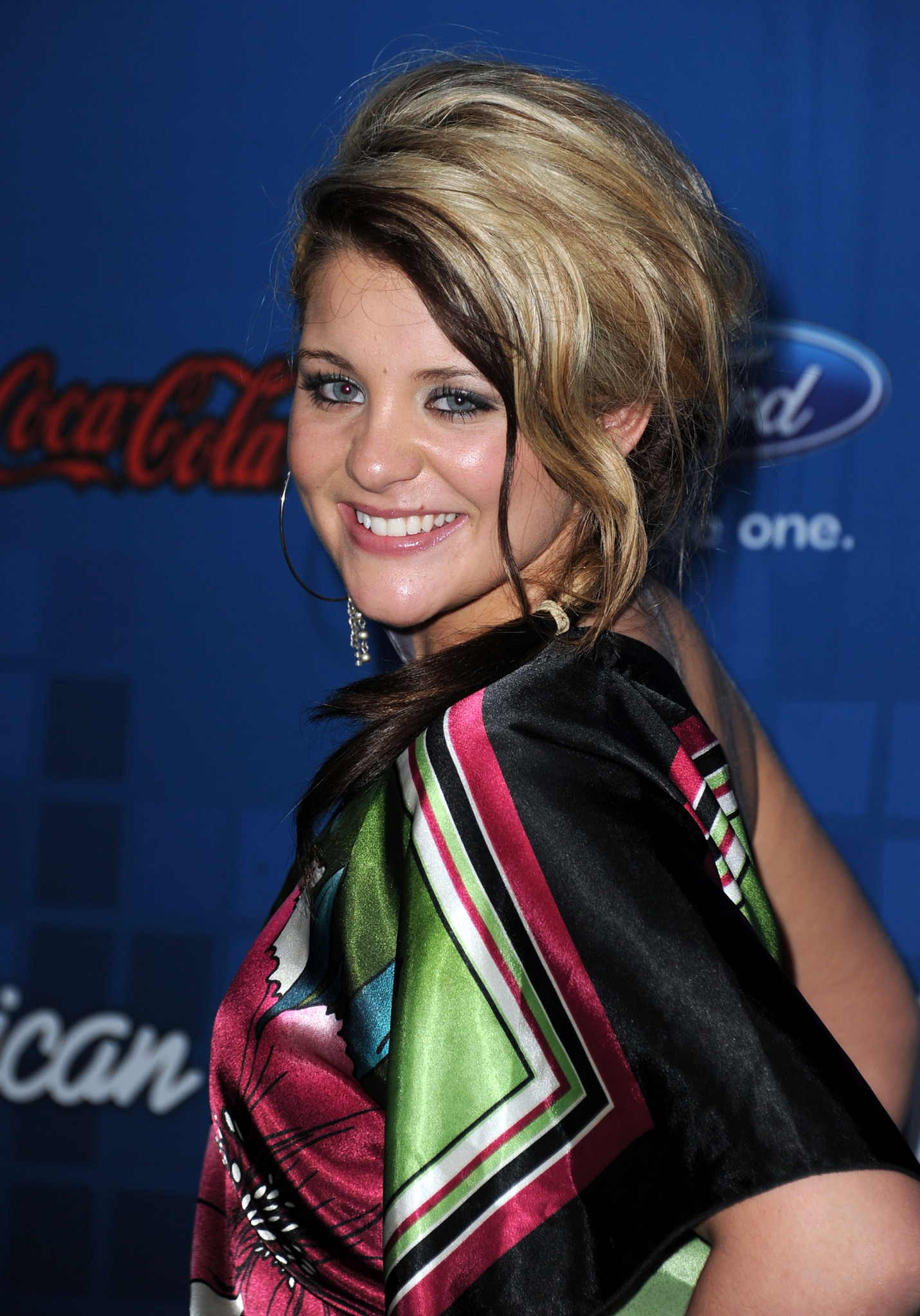 Lauren Alaina at event of American Idol: The Search for a Superstar (2002)