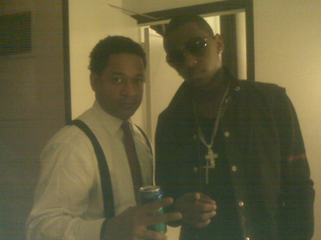 Alan R. Rodriguez and Fabolous on set of Music Video.