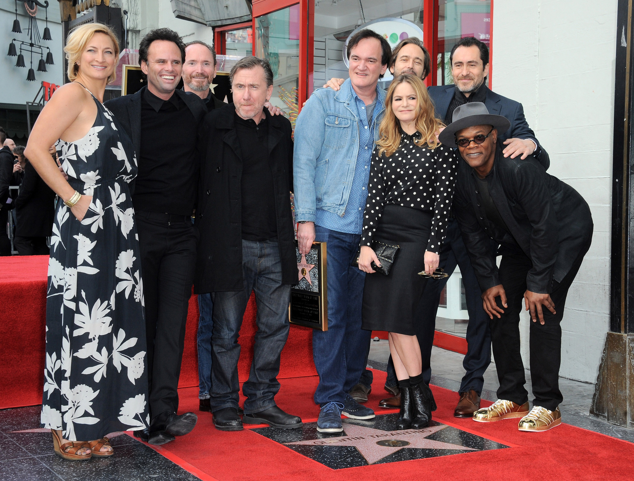 Samuel L. Jackson, Quentin Tarantino, Jennifer Jason Leigh, Tim Roth, Demian Bichir, Walton Goggins, James Parks and Zoe Bell