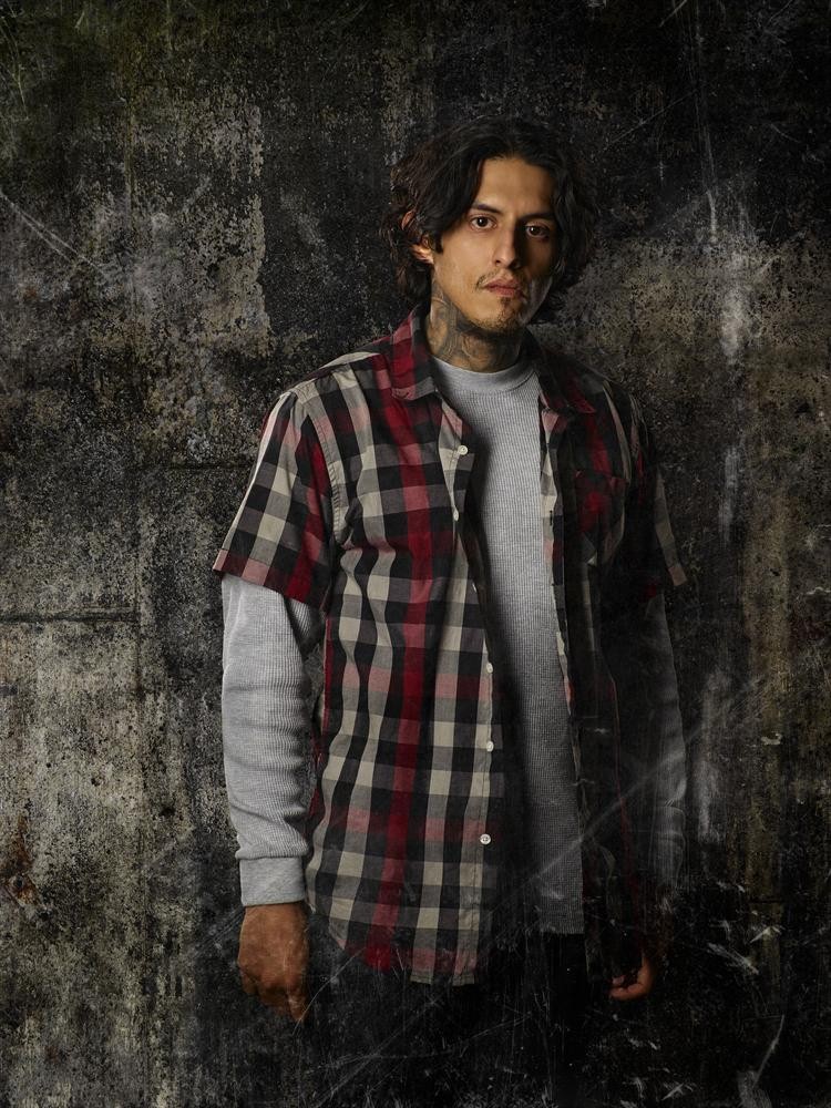 Still of Richard Cabral in American Crime (2015)