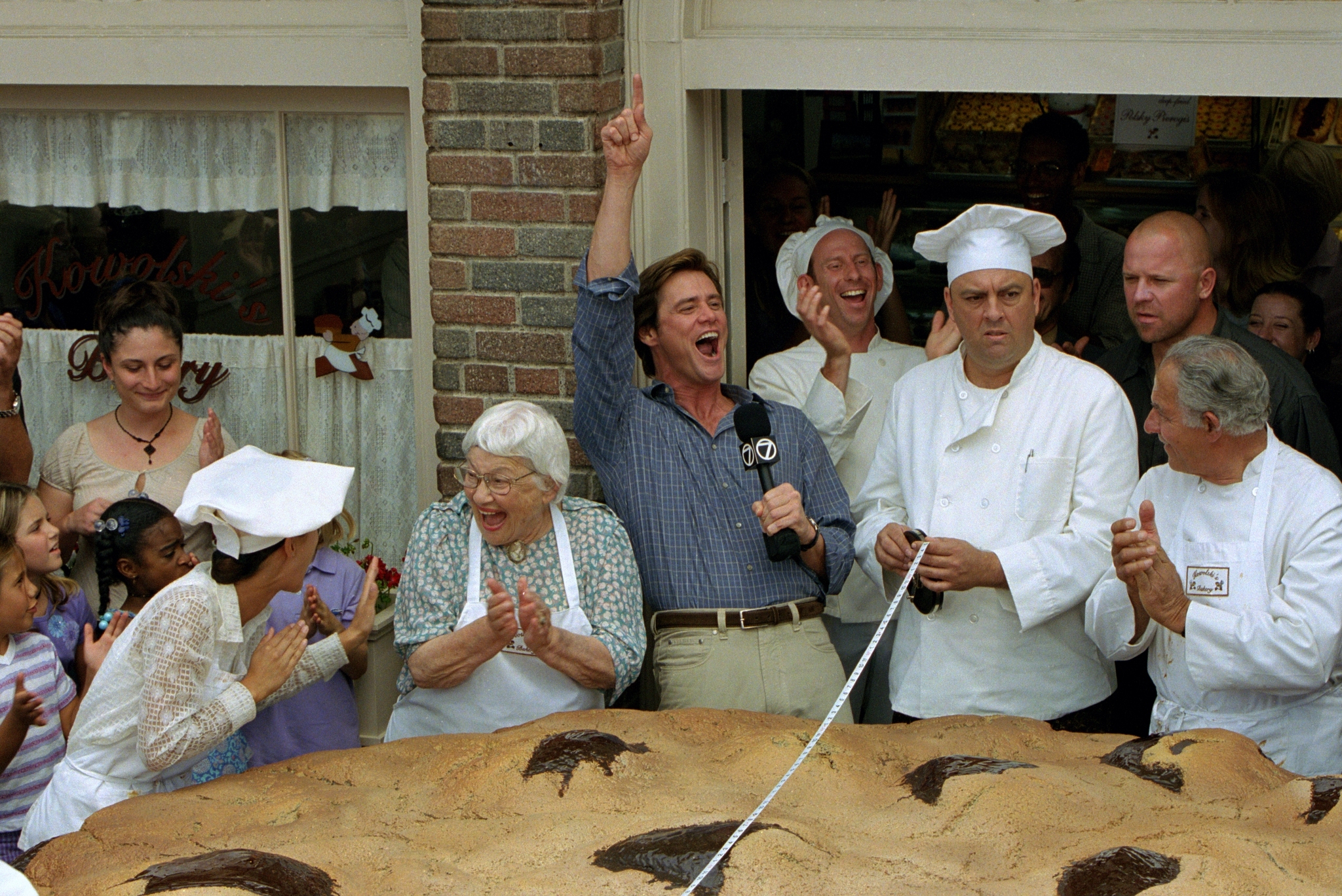 Still of Jim Carrey in Bruce Almighty (2003)