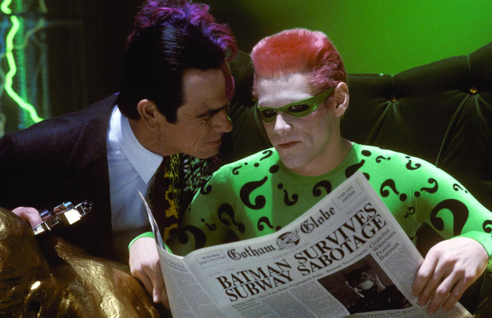 Still of Jim Carrey and Tommy Lee Jones in Batman Forever (1995)