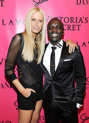 Karolina Kurkova and Akon