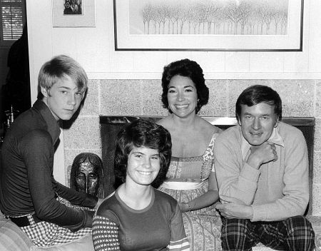 Bill Daily at home with wife Patricia and kids Kim and Patrick C. 1974