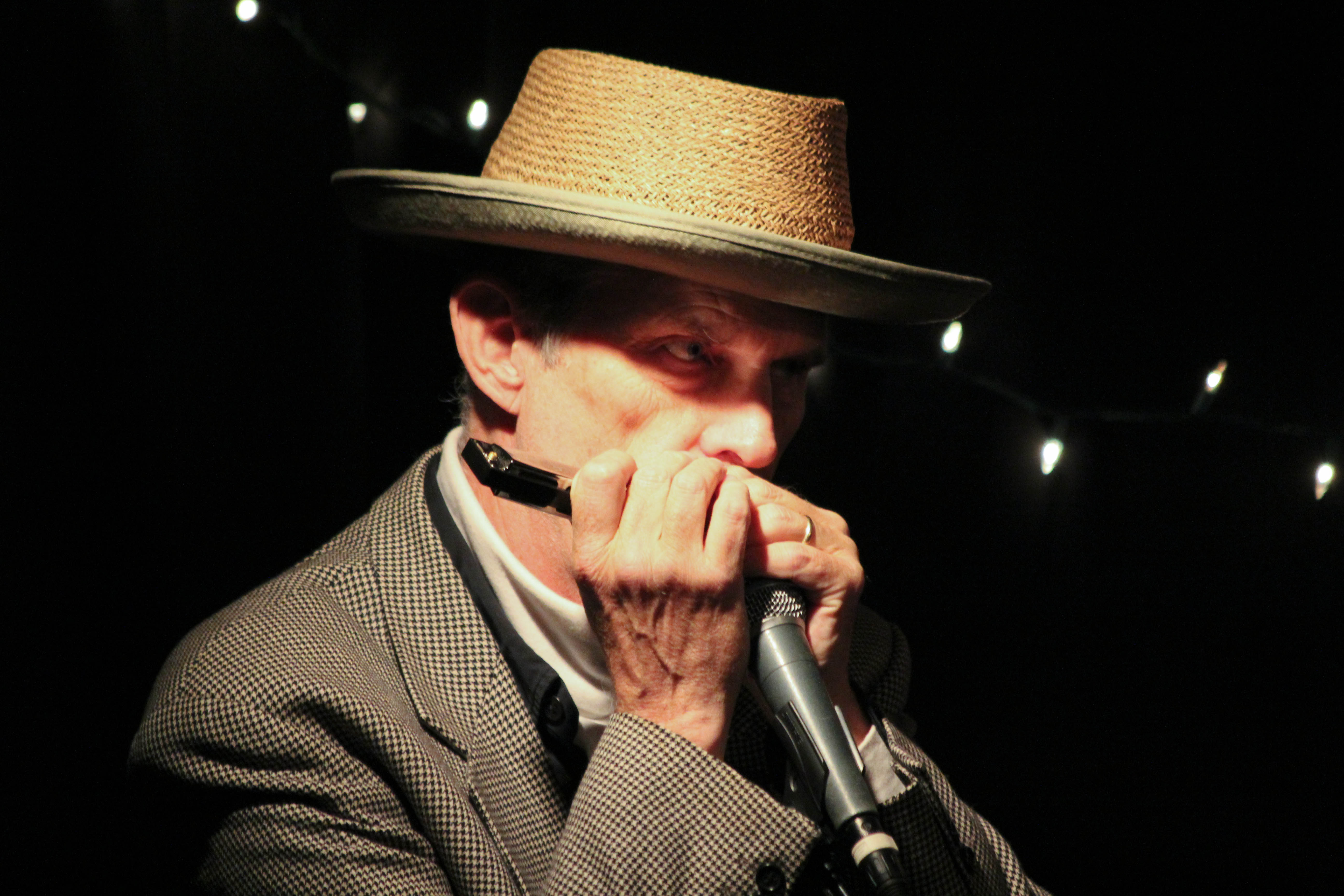 Doktor Krankheit with the Americana Ensemble at Club Passim 7 January 2012