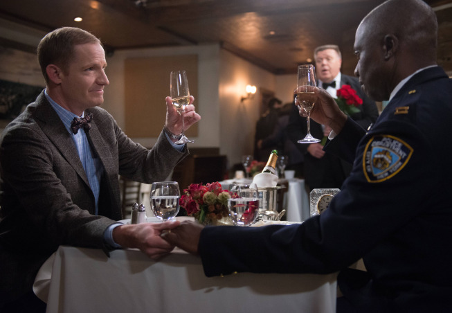 Still of Andre Braugher and Marc Evan Jackson in Brooklyn Nine-Nine (2013)