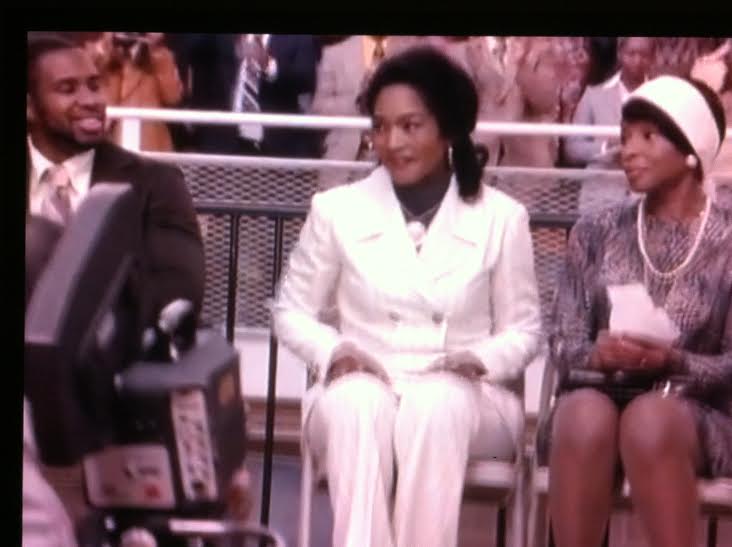 Jacques Kartier Scene in Betty and Coretta with Angela Bassett & Mary J Blige