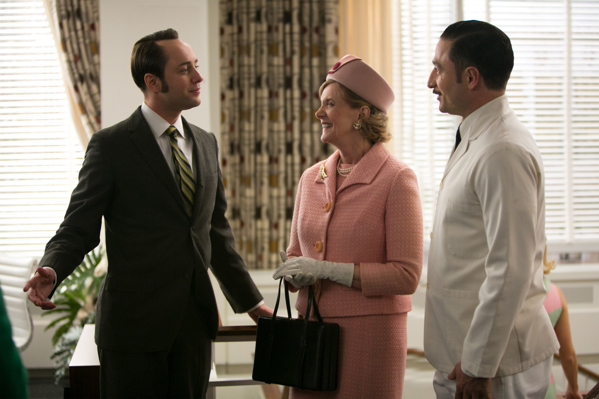 Still of Channing Chase, Andres Faucher and Vincent Kartheiser in MAD MEN. Reklamos vilkai (2007)