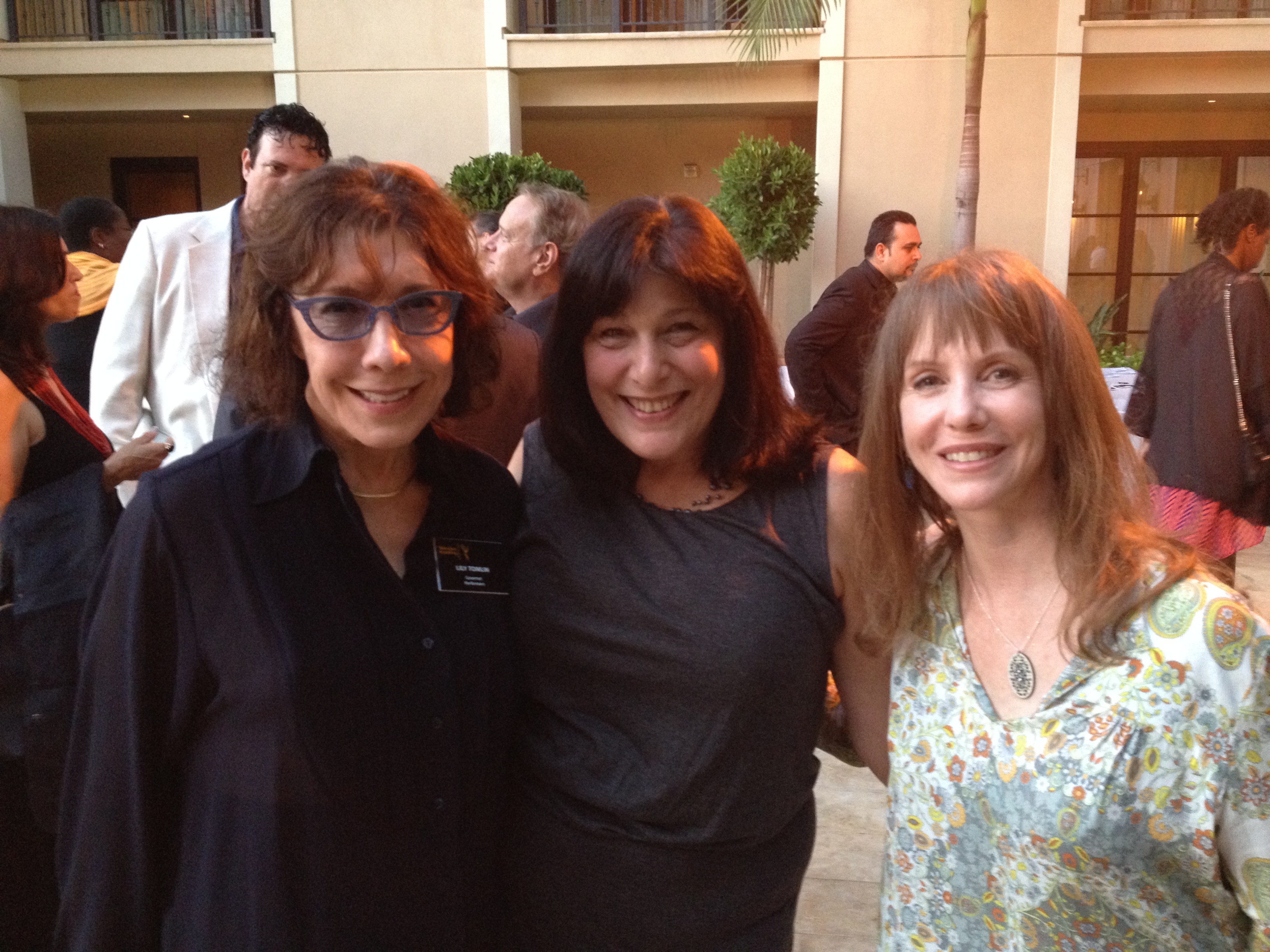 Working with Laraine Newman for red carpet at Emmy Peer Group event 2014. (Lily Tomlin, Roz Wolf, Laraine Newman).