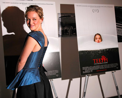 Jess Weixler at event of Teeth (2007)