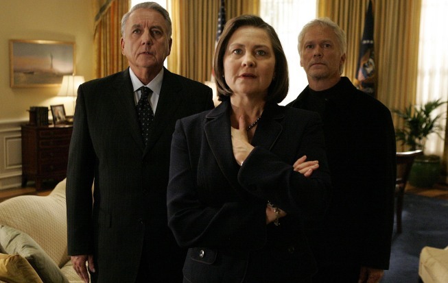 Still of Bob Gunton, Cherry Jones and James Morrison in 24 (2001)