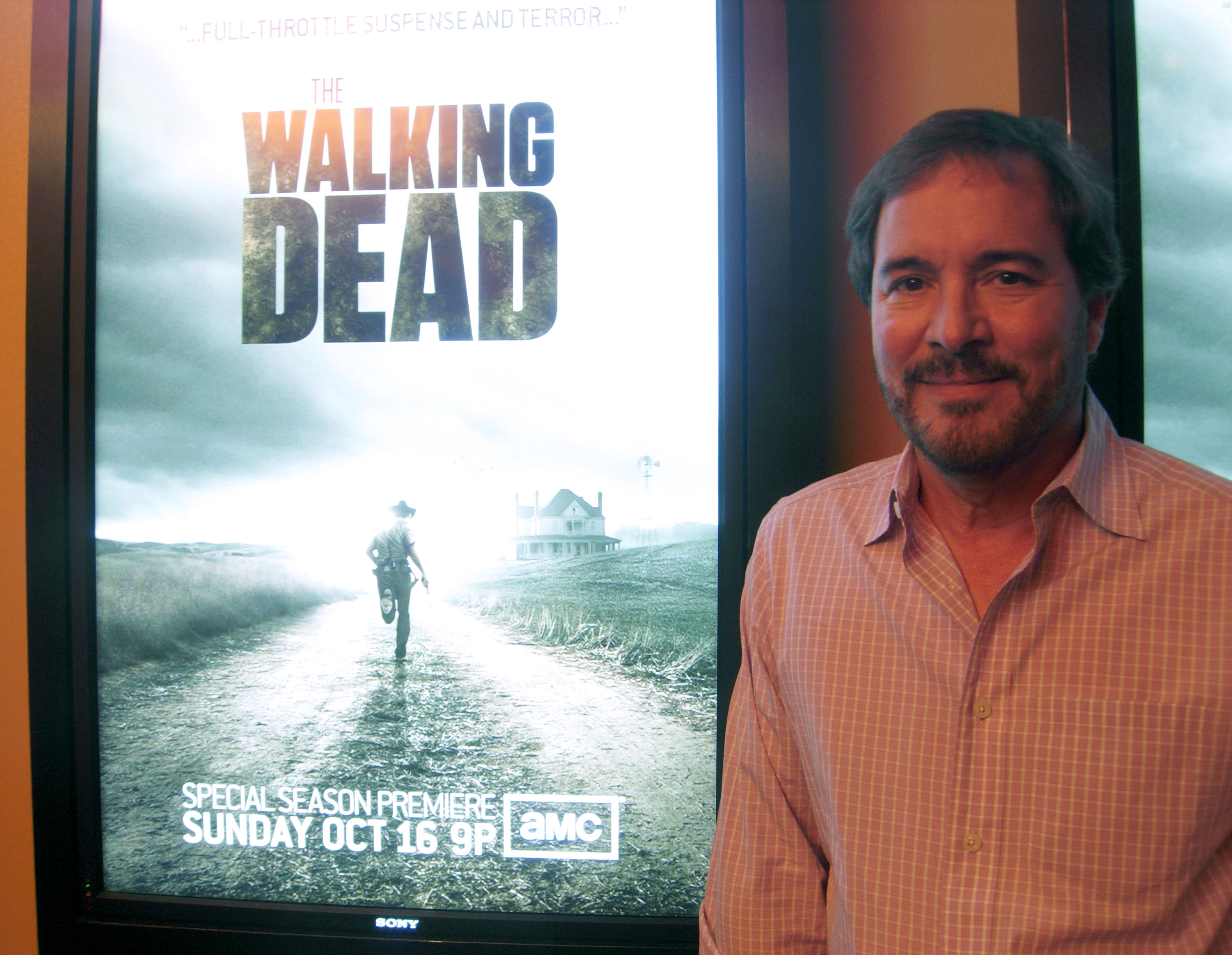 Manuel Espinosa at event of The Walking Dead