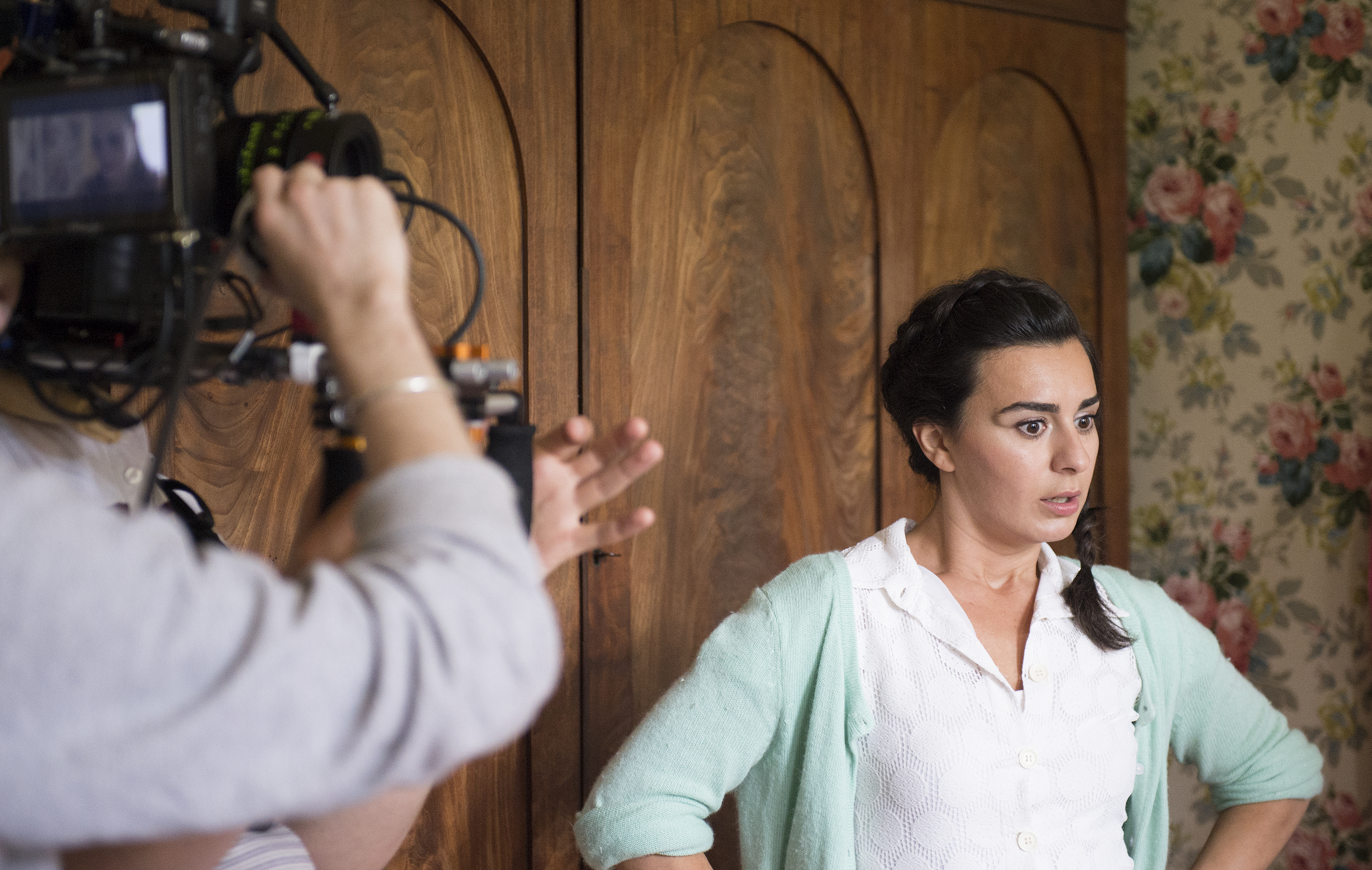 BEHIND THE SCENES AMONG SWEET FLOWERS AND SHADES