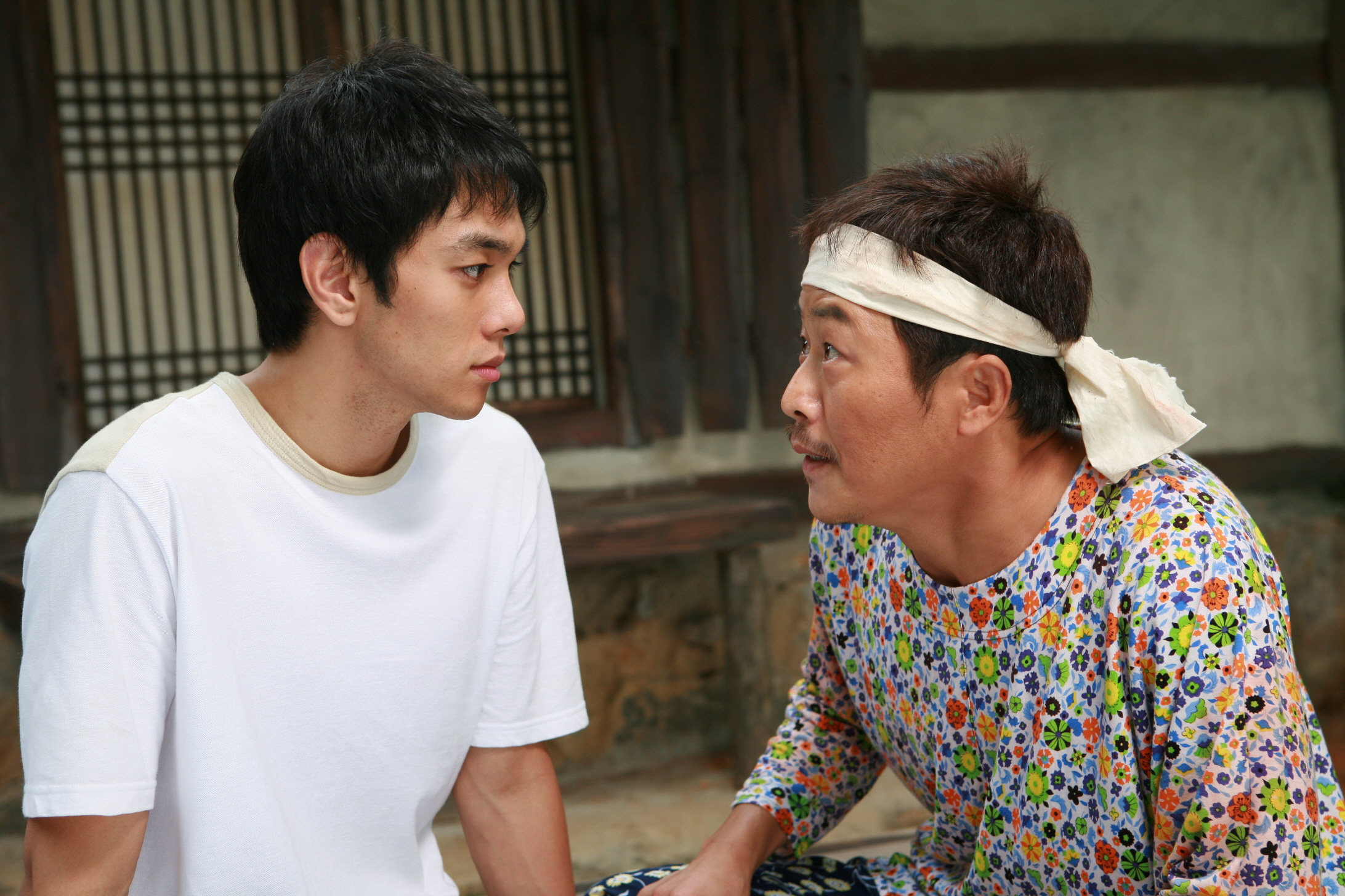 Still of Mun-shik Lee and Kyu-han Lee in Mapado 2 (2007)