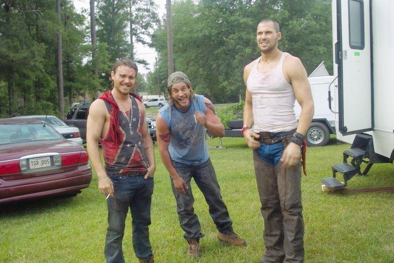 Clayne Crawford, Daniel Cudmore and Travis Fimmel in The Baytown Outlaws (2012)