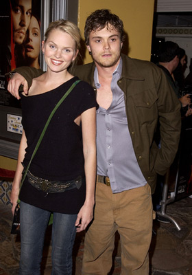 Clayne Crawford and Sunny Mabrey at event of From Hell (2001)