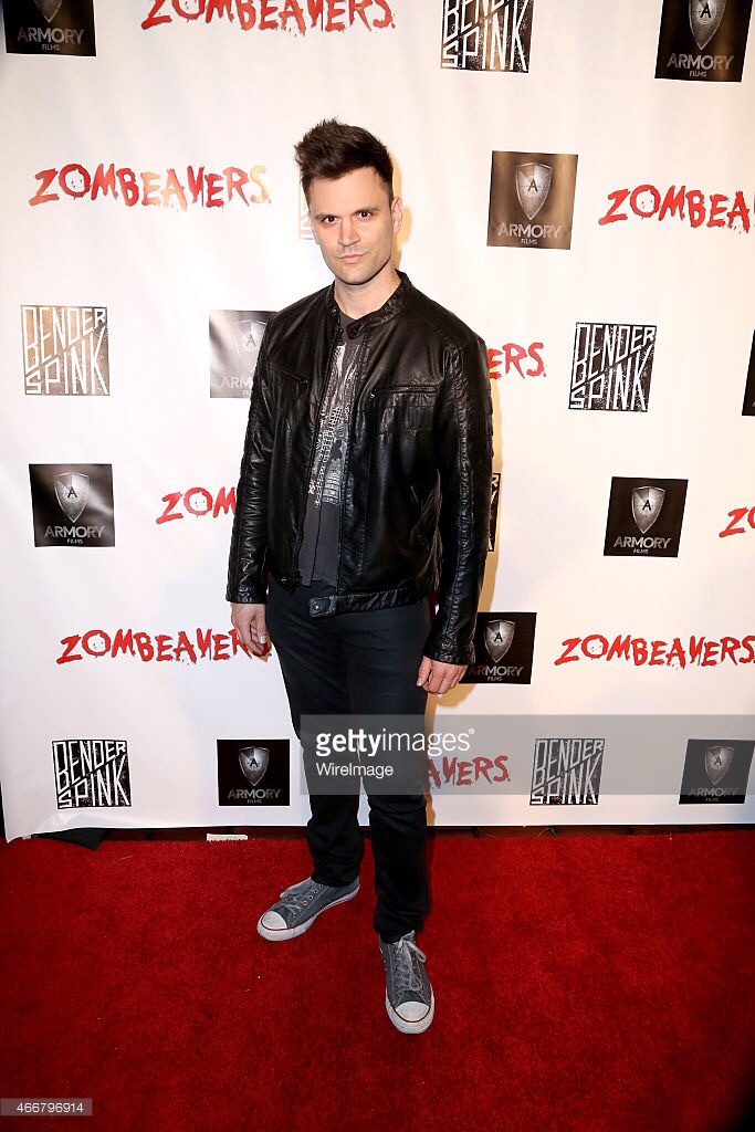 Kash Hovey at event of Zombeavers (2014)