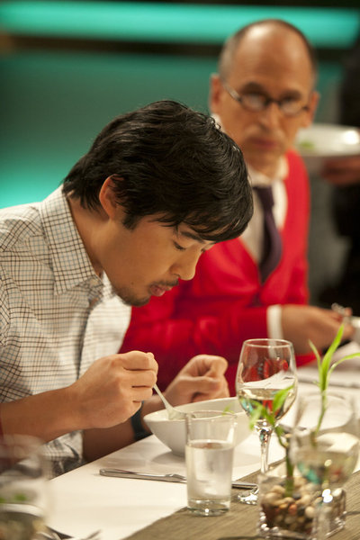 Still of James Oseland and Francis Lam in Top Chef Masters (2009)