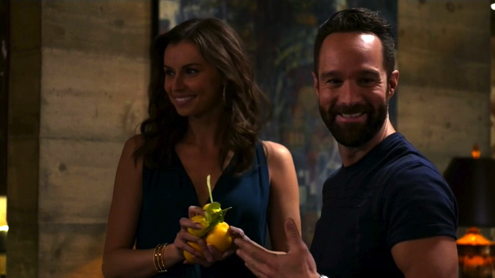 Still of Ksenia Lauren and Chris Diamantopoulos in Silicon Valley (2015)
