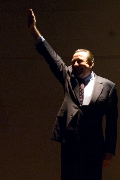 Terry Hamilton as Richard Nixon in the Chicago premiere of Frost/Nixon