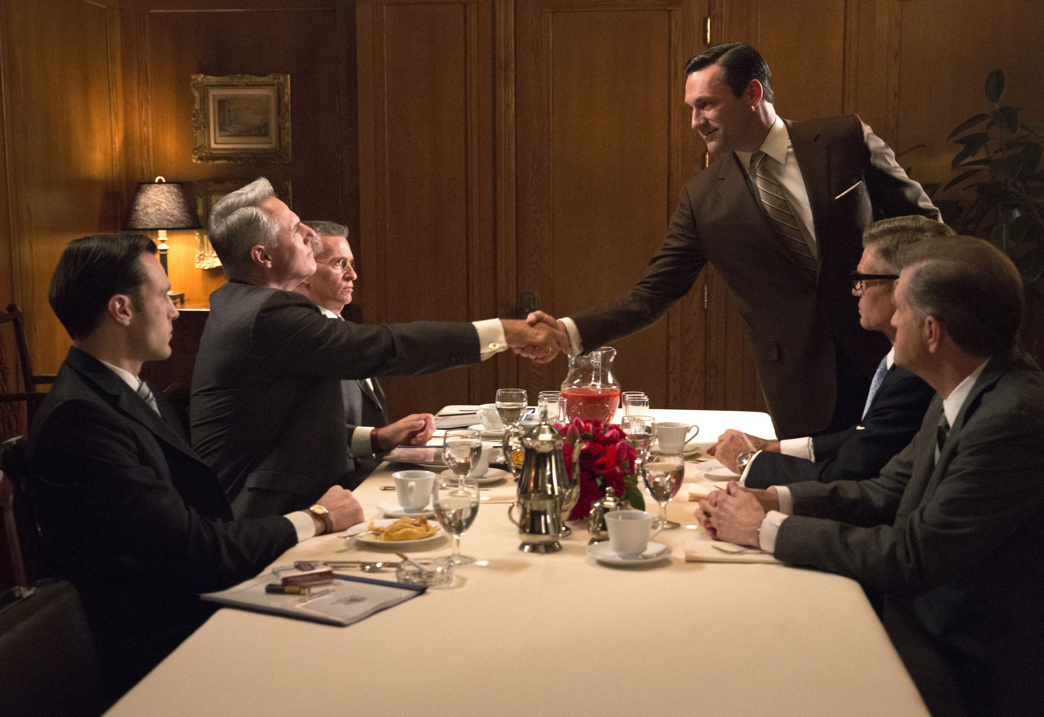 Still of Harry Hamlin, Jon Hamm, Allan Havey and Scott Hoxby in MAD MEN. Reklamos vilkai (2007)