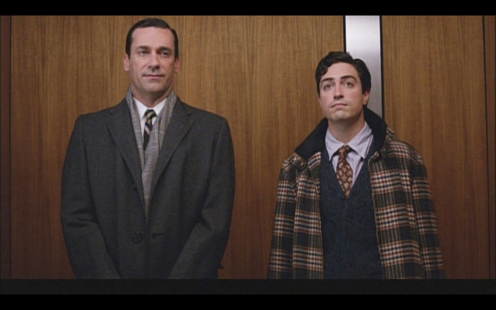 Jon Hamm and Ben Feldman in MAD MEN. Reklamos vilkai (2007)