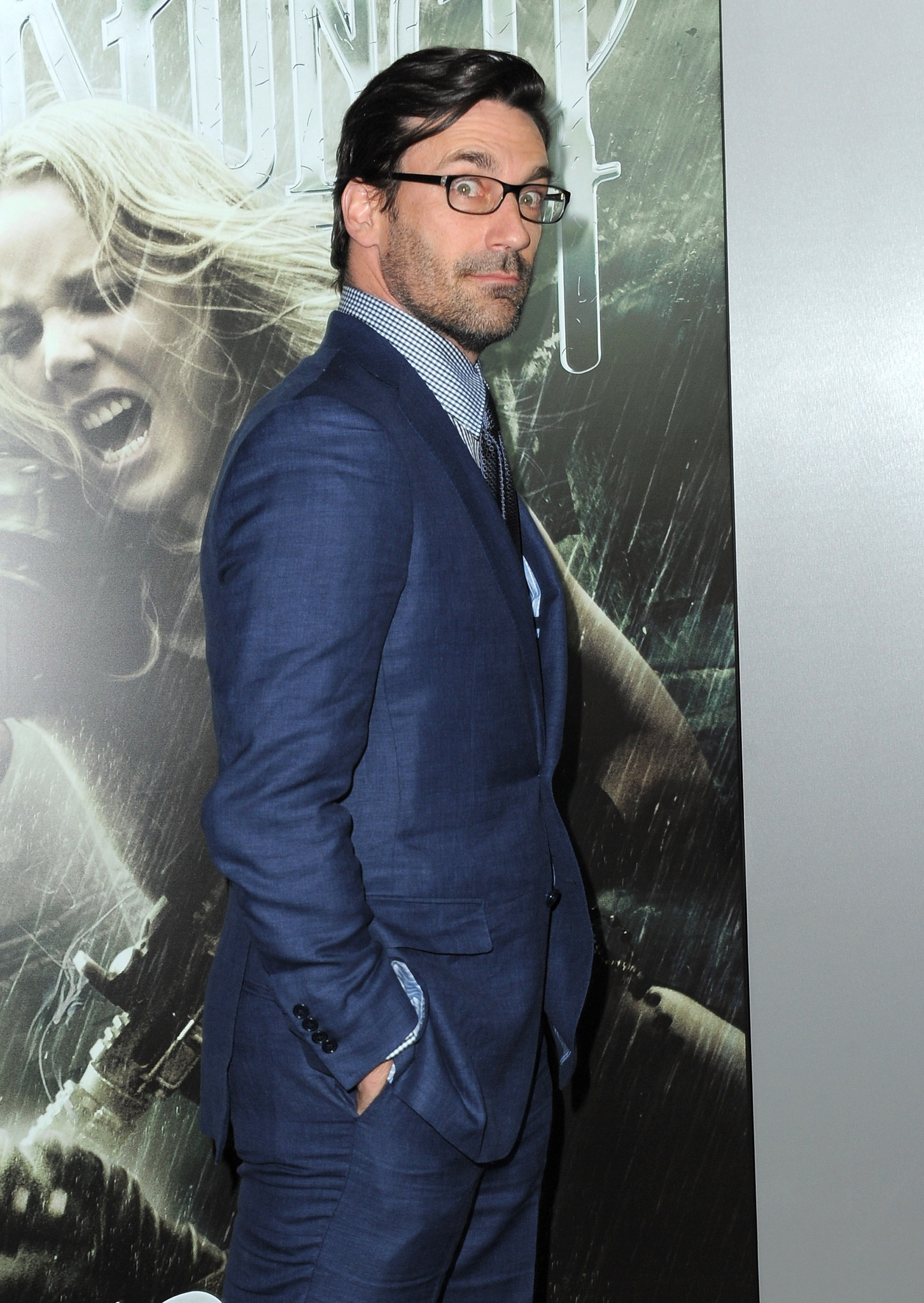 Jon Hamm at event of Nelauktas smugis (2011)