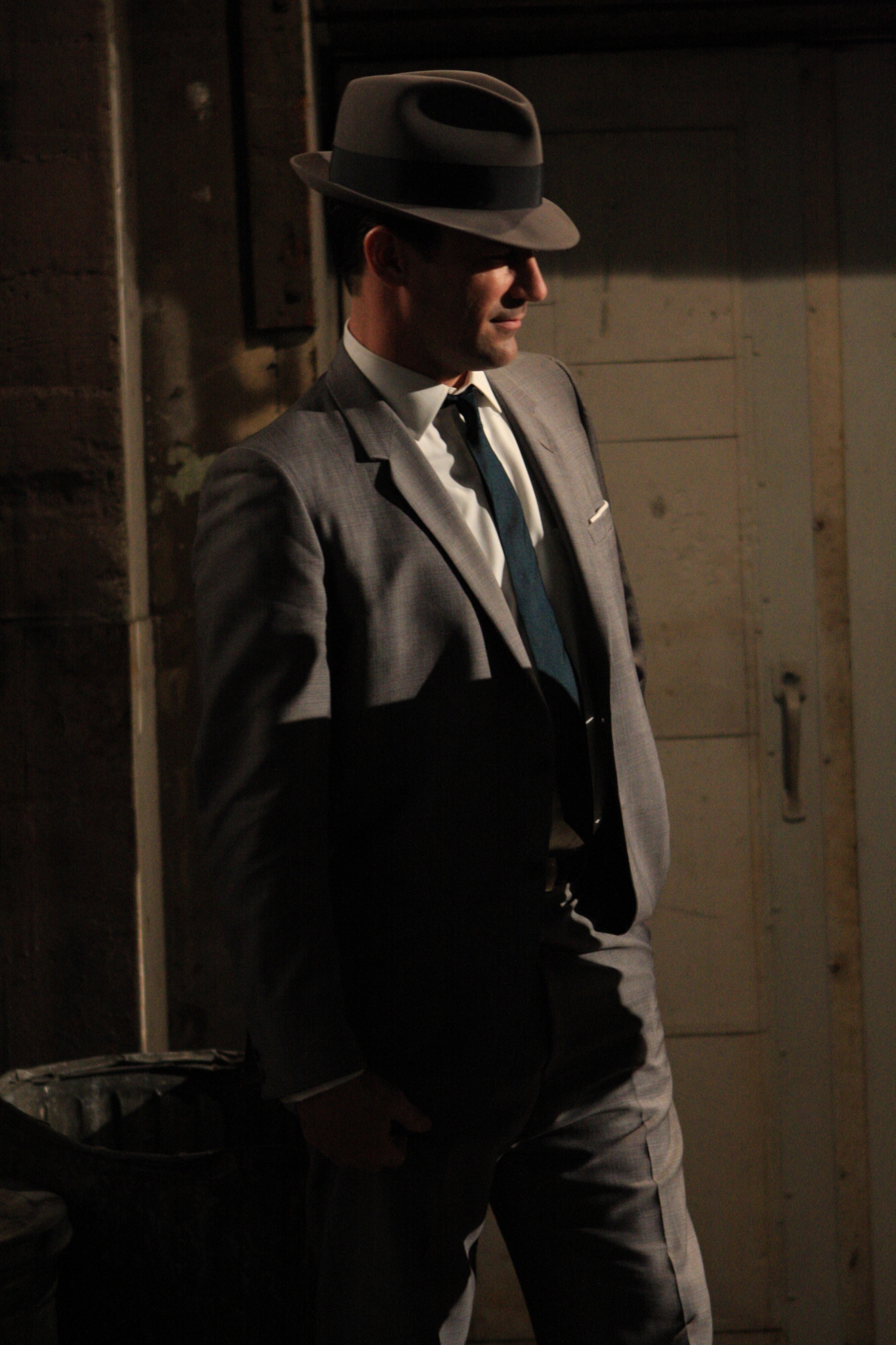 Still of Jon Hamm in MAD MEN. Reklamos vilkai (2007)