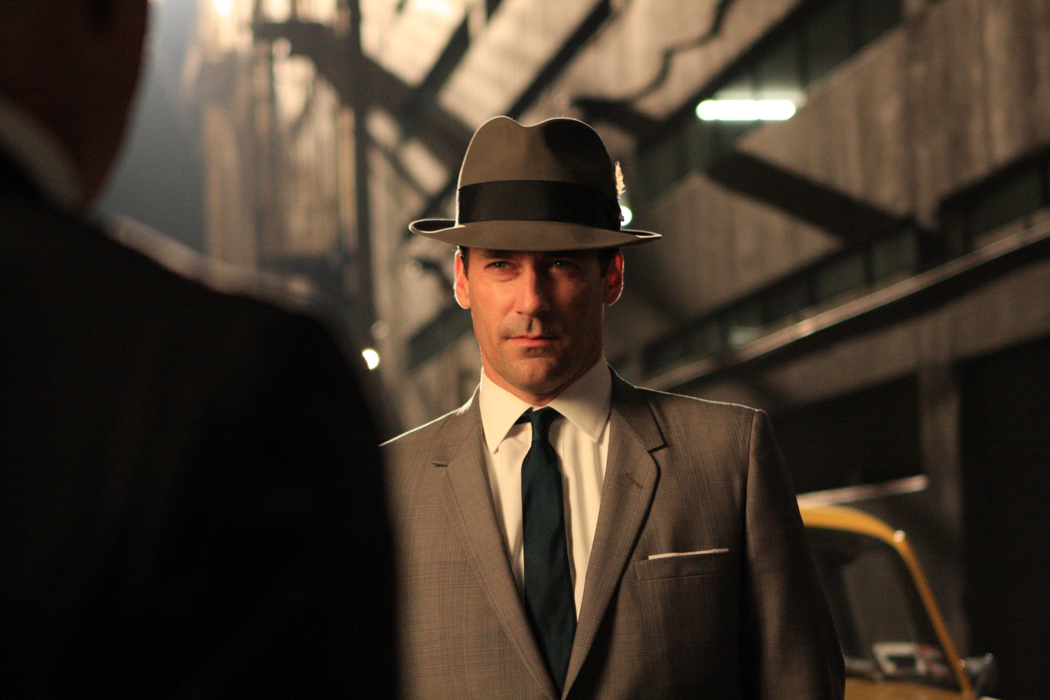 Still of Jon Hamm in MAD MEN. Reklamos vilkai (2007)