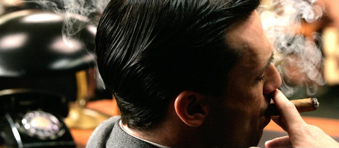 Still of Jon Hamm in MAD MEN. Reklamos vilkai (2007)