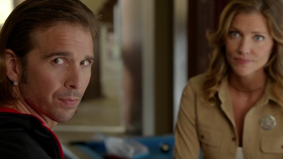 Molly Parker (Tricia Helfer) confronts Carter Birdsong (Michael Haskins) regarding the death of his friend and teammate.