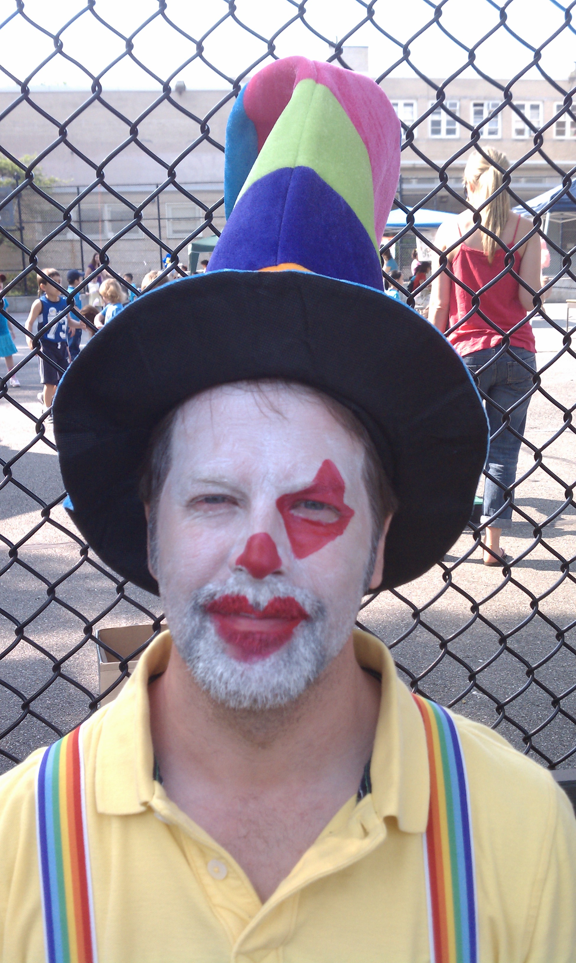 Volunteering at Daughter's School Field Day 2011