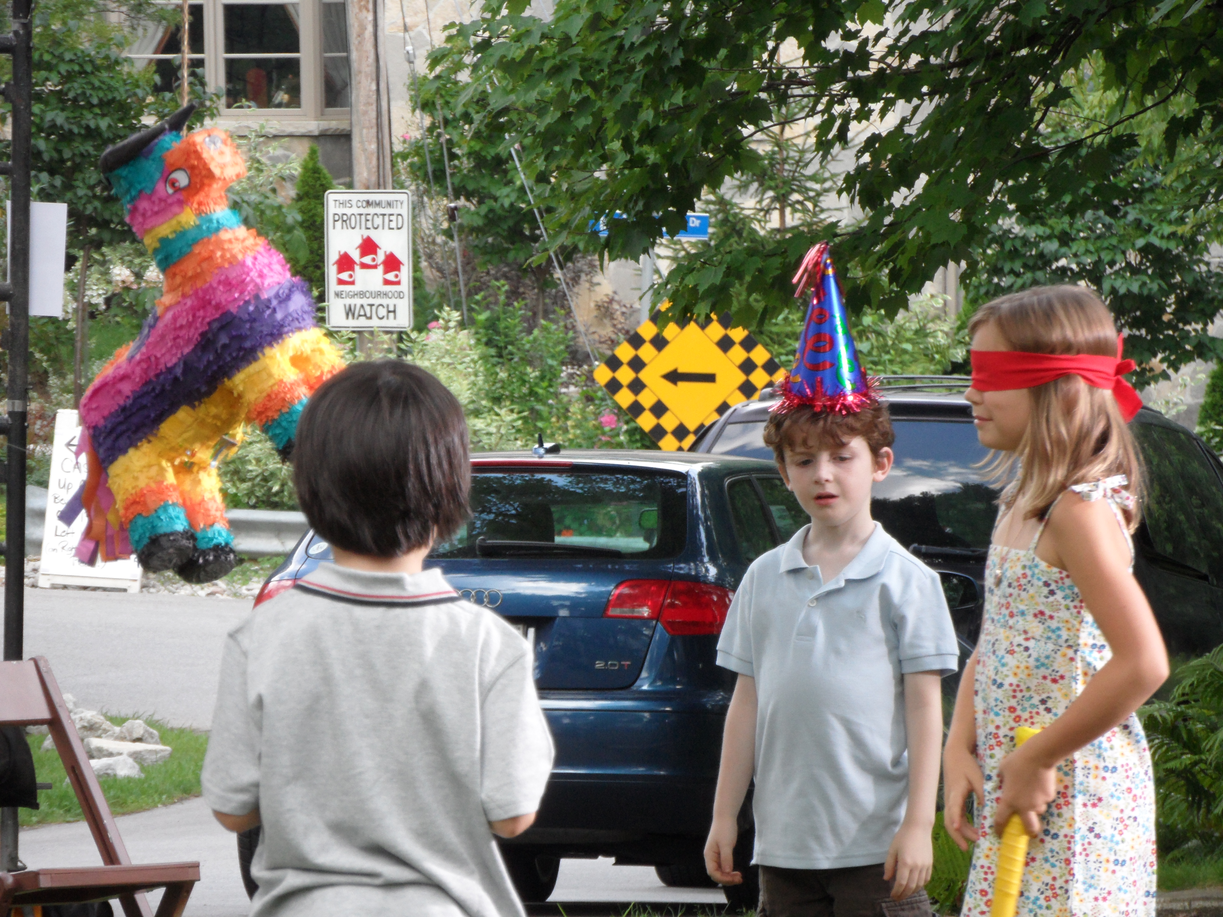Manulife Financial (commercial - pinata) - on set July 2010.