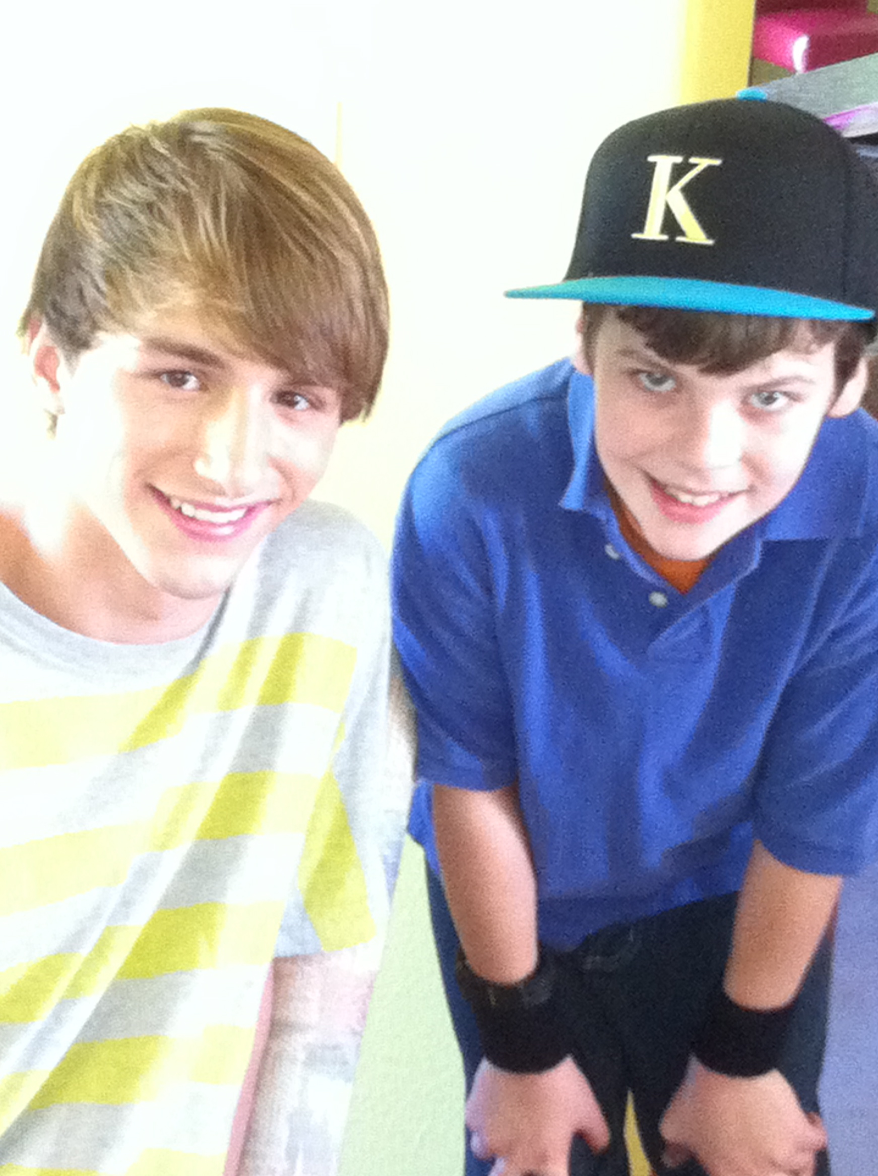 Jay Jay(as young Kevin) with Lucas Cruikshank (Fred) on the set of Night of the Living Fred