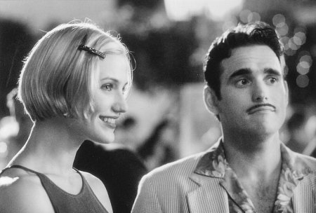 Still of Cameron Diaz and Matt Dillon in There's Something About Mary (1998)