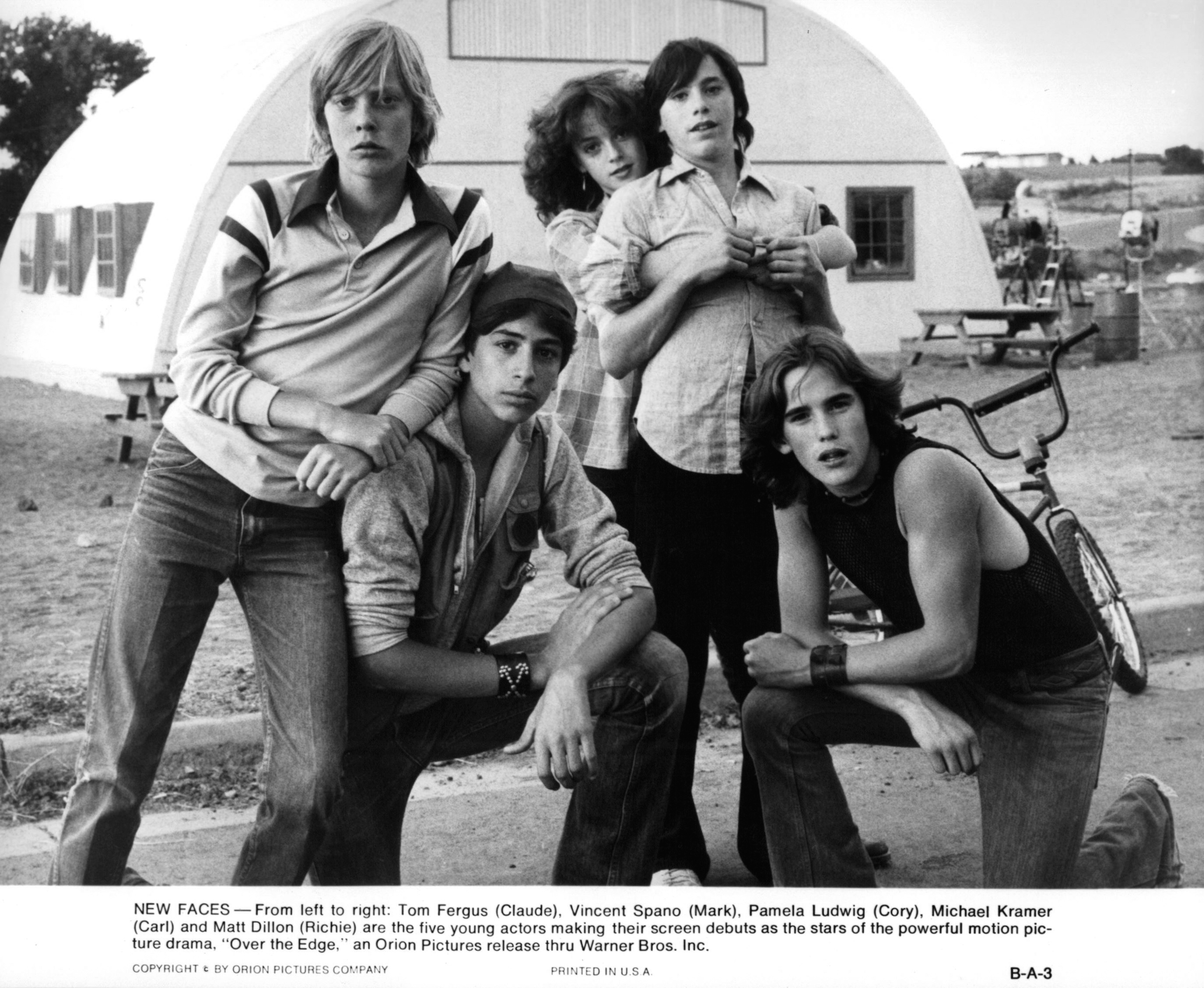 Still of Matt Dillon, Vincent Spano, Tom Fergus, Michael Eric Kramer and Pamela Ludwig in Over the Edge (1979)