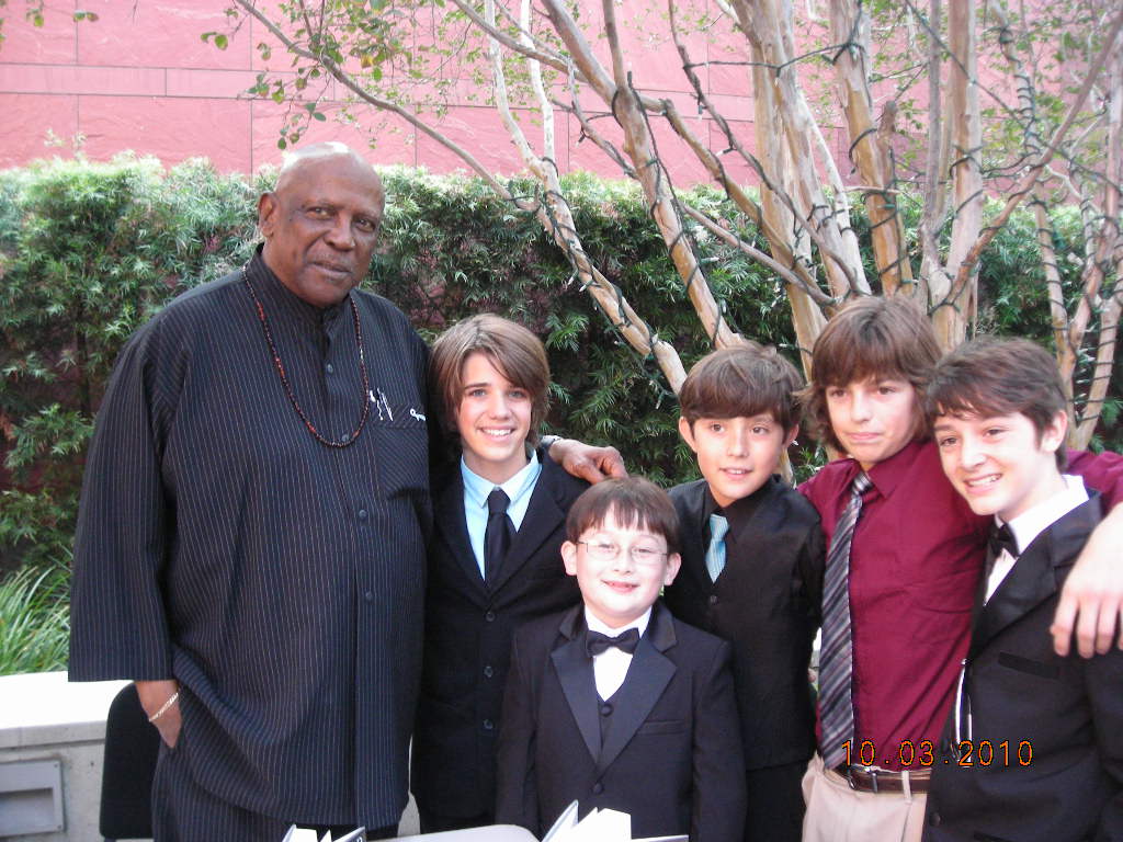 Matthew Wayne, with Lou Gossett, Jr., and friends: Brandon Tyler Russell, Mateus Ward, Ethyn Cerney and Aaron Refvem at the 2010 OMNI Youth Music & Actor Awards.